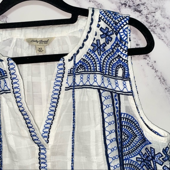 Lucky Brand Embroidered Sleeveless Blouse Size XS - Picture 3 of 6